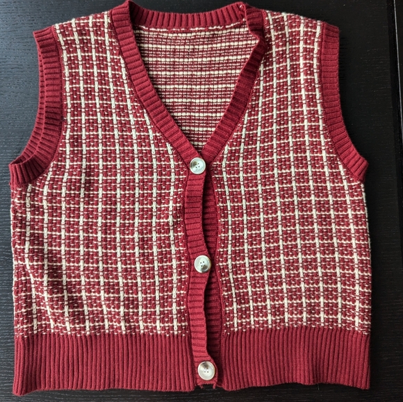 red checkered sweater vest - Picture 2 of 3
